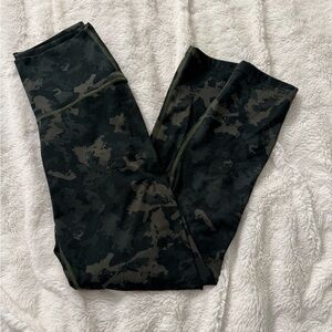 Colorfulkoala Women’s Camouflage Leggings